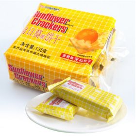 向日葵 135g 夹心饼干 香橙味 