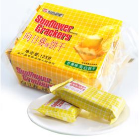 向日葵 135g 夹心饼干 芒果味 